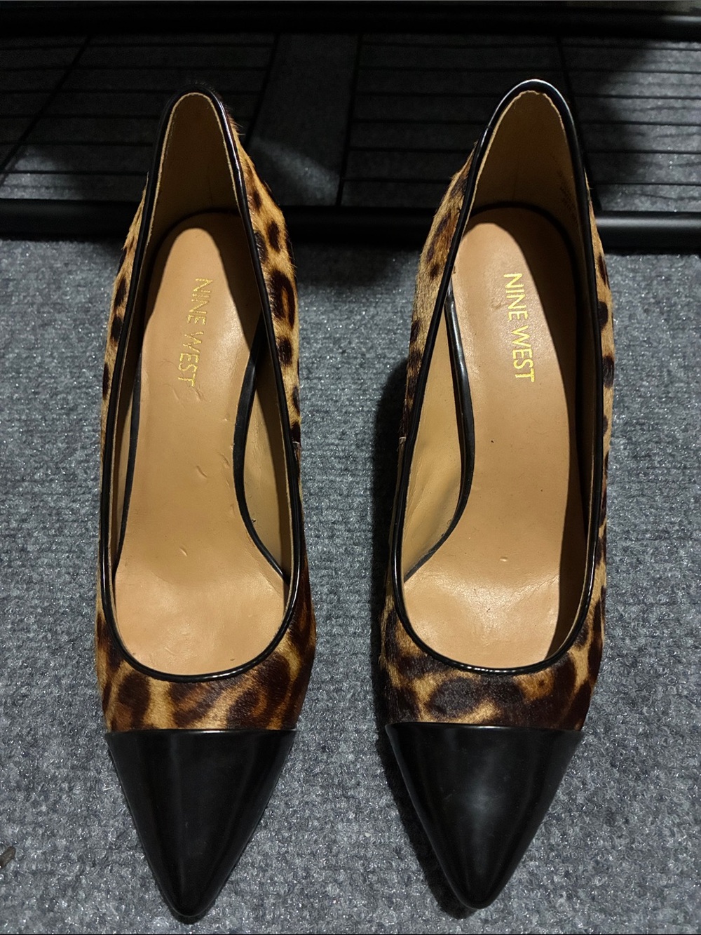 ⭐️ Nine West Women’s Leopard-Print Pointed Toe Pumps with Black Cap